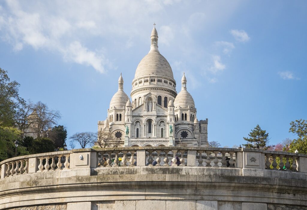 Découvrez la Ville-Lumière : Un Guide des Quartiers de Paris Découvrez la Ville-Lumière : Un Guide des Quartiers de Paris